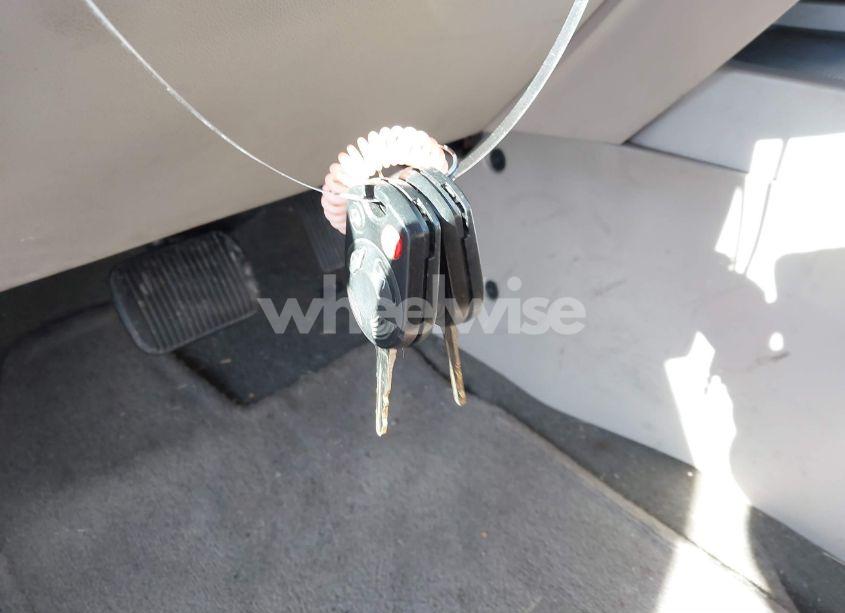 Photo 11 of 2011 Ford Escape XLT (VIN 1FMCU0D77BKB37190)