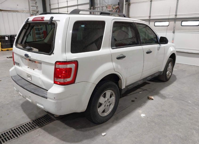 Photo 4 of 2011 Ford Escape XLT (VIN 1FMCU0D77BKB79701)