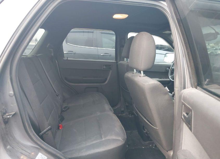 Photo 8 of 2011 Ford Escape XLT (VIN 1FMCU0D77BKB84493)