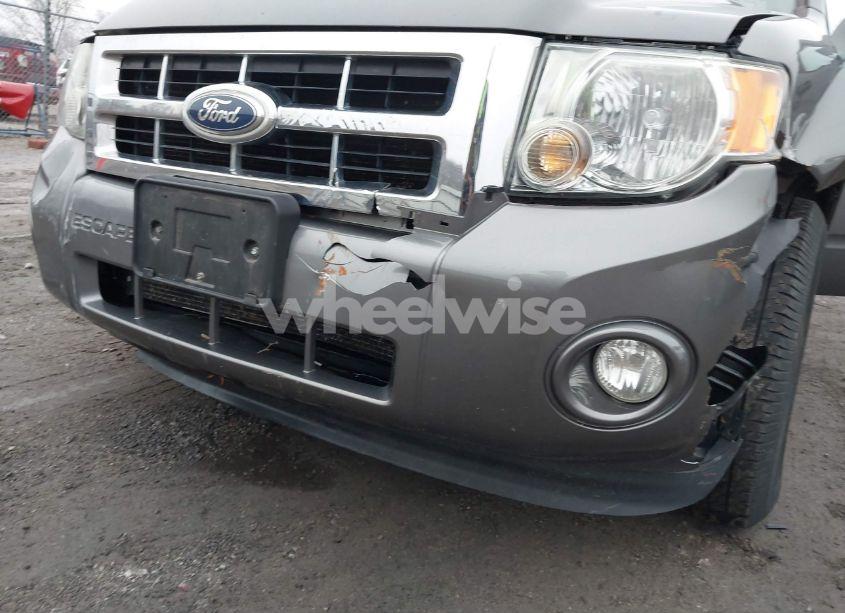 Photo 12 of 2011 Ford Escape XLT (VIN 1FMCU0D77BKC61945)