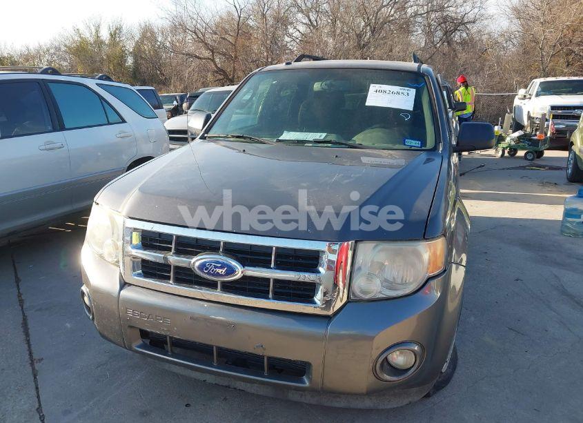 Photo 6 of 2012 Ford Escape XLT (VIN 1FMCU0D77CKB82504)