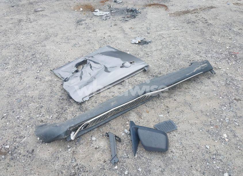 Photo 12 of 2012 Ford Escape XLT (VIN 1FMCU0D77CKC81856)