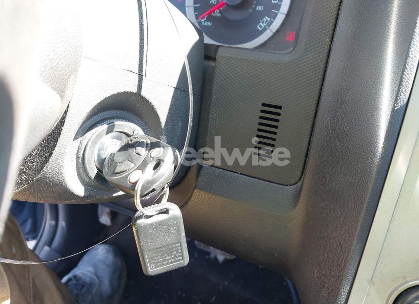 Photo 11 of 2010 Ford Escape XLT (VIN 1FMCU0D78AKB95615)