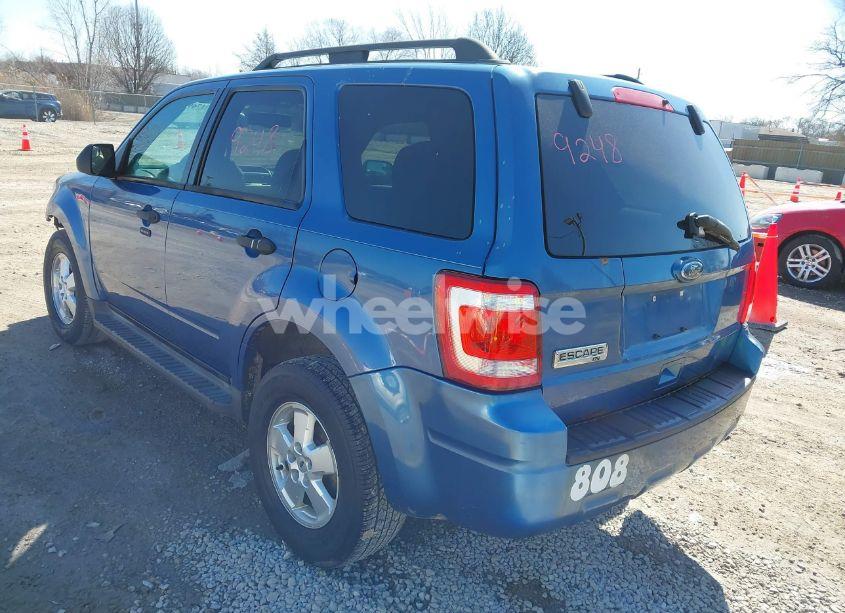 Photo 3 of 2010 Ford Escape XLT (VIN 1FMCU0D78AKB95615)