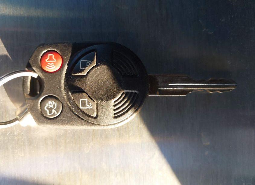 Photo 11 of 2010 Ford Escape XLT (VIN 1FMCU0D78AKC23588)