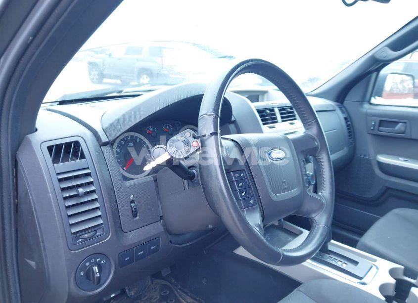 Photo 11 of 2010 Ford Escape XLT (VIN 1FMCU0D78AKC63217)