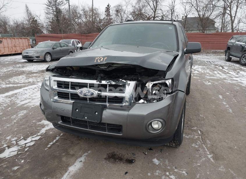 Photo 6 of 2010 Ford Escape XLT (VIN 1FMCU0D78AKC63217)