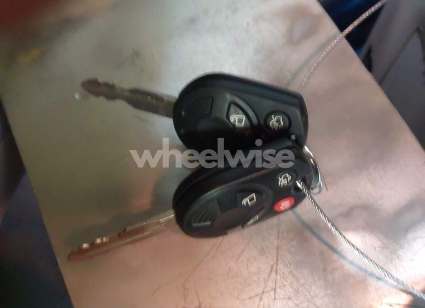 Photo 11 of 2010 Ford Escape XLT (VIN 1FMCU0D78AKC65131)