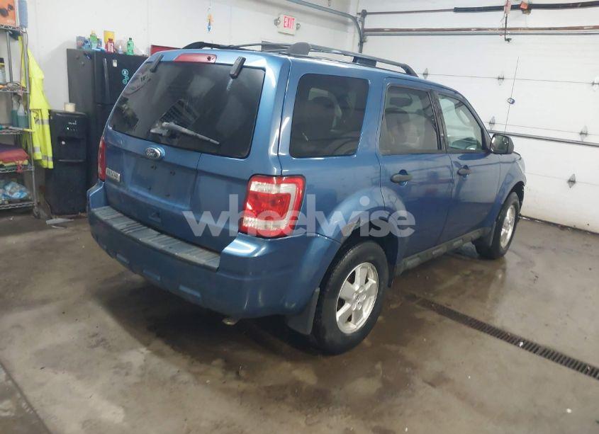 Photo 4 of 2010 Ford Escape XLT (VIN 1FMCU0D78AKC65131)