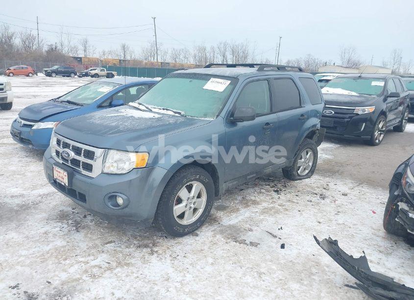 Photo 2 of 2011 Ford Escape XLT (VIN 1FMCU0D78BKA05541)