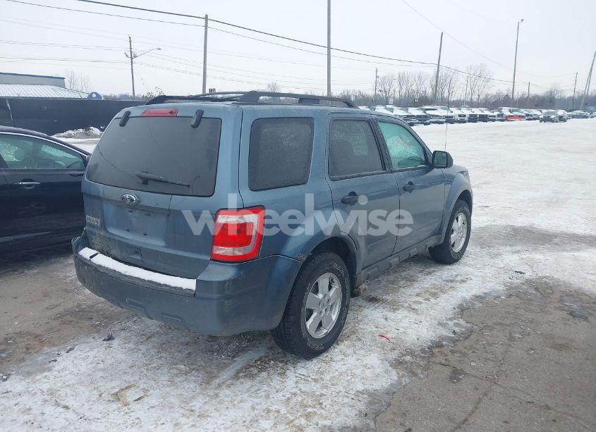 Photo 4 of 2011 Ford Escape XLT (VIN 1FMCU0D78BKA05541)