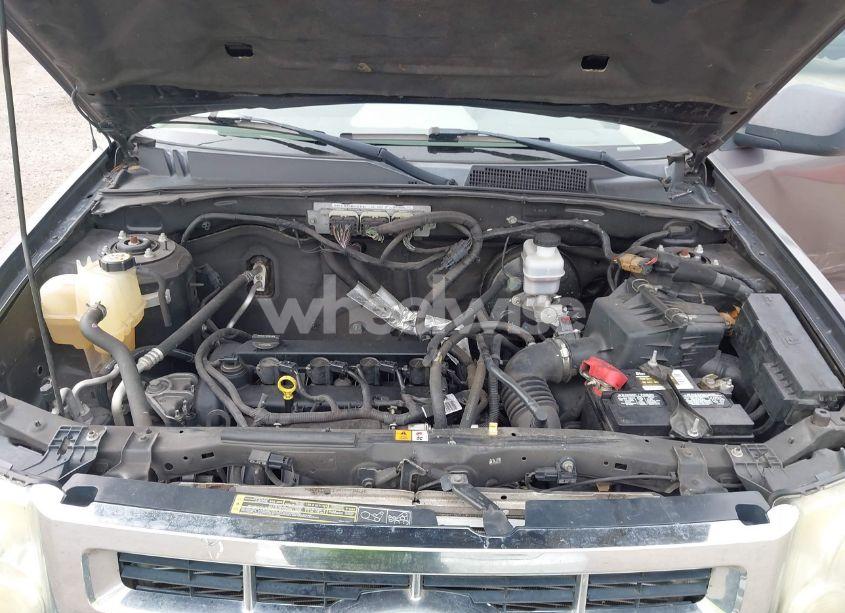 Photo 10 of 2011 Ford Escape XLT (VIN 1FMCU0D78BKA31492)