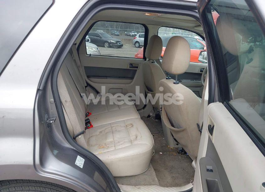 Photo 8 of 2011 Ford Escape XLT (VIN 1FMCU0D78BKA31492)