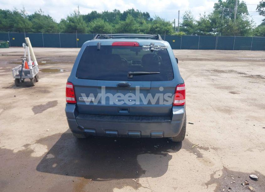 Photo 16 of 2011 Ford Escape XLT (VIN 1FMCU0D78BKA32979)