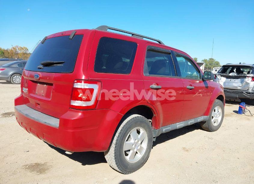 Photo 4 of 2011 Ford Escape XLT (VIN 1FMCU0D78BKB63622)