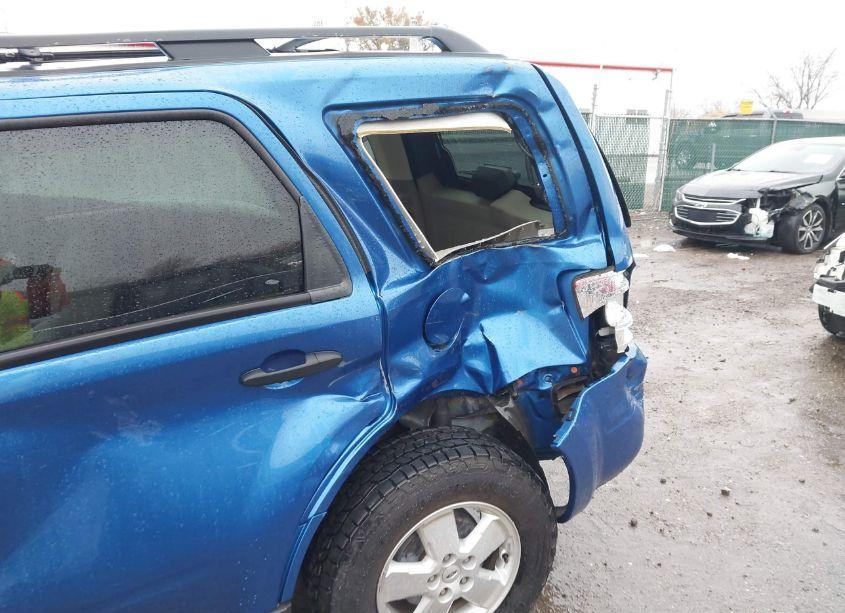 Photo 17 of 2011 Ford Escape XLT (VIN 1FMCU0D78BKB73860)