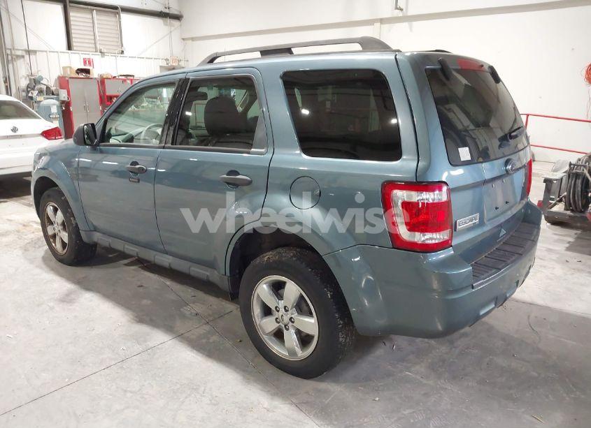 Photo 3 of 2011 Ford Escape XLT (VIN 1FMCU0D78BKB78606)