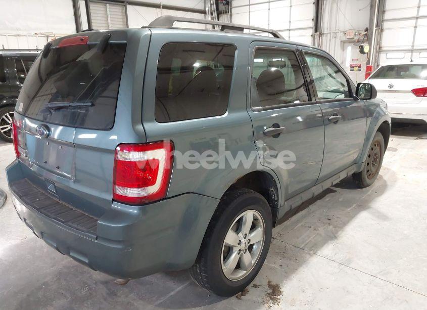 Photo 4 of 2011 Ford Escape XLT (VIN 1FMCU0D78BKB78606)