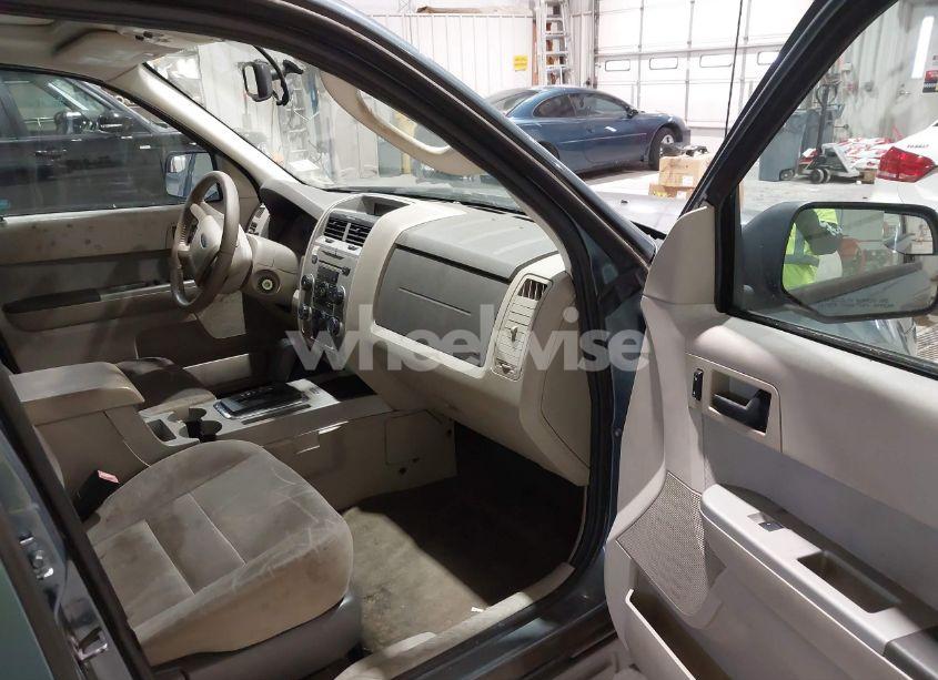 Photo 5 of 2011 Ford Escape XLT (VIN 1FMCU0D78BKB78606)