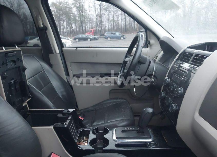 Photo 5 of 2012 Ford Escape XLT (VIN 1FMCU0D78CKA98482)