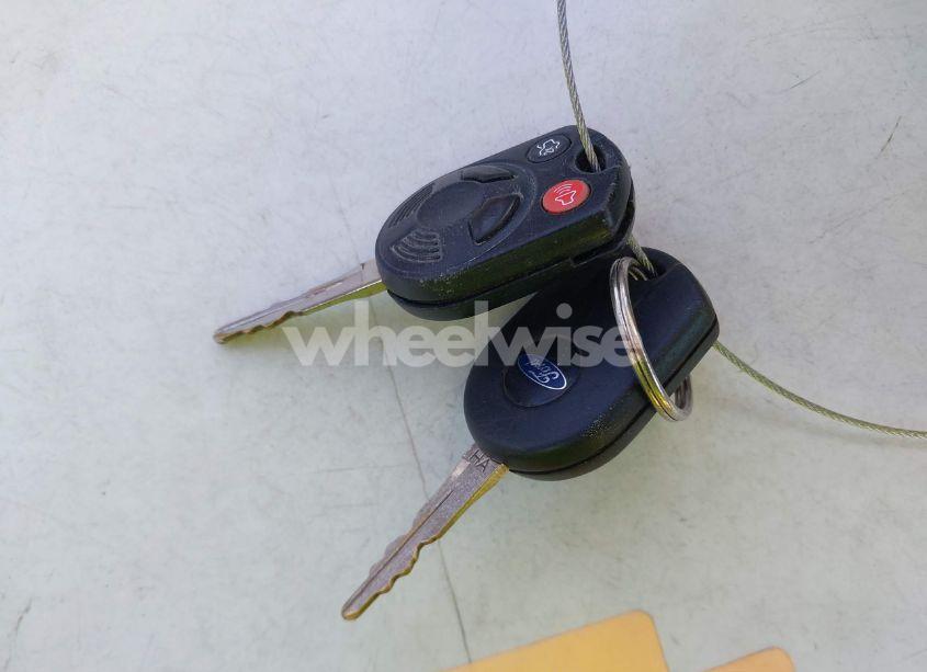 Photo 11 of 2012 Ford Escape XLT (VIN 1FMCU0D78CKB80504)