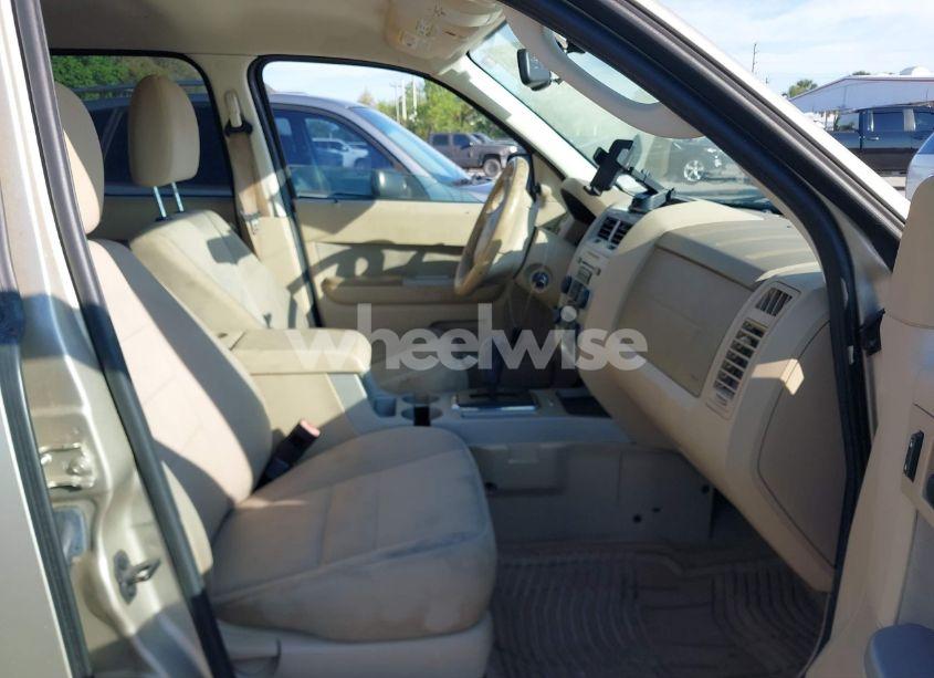 Photo 5 of 2012 Ford Escape XLT (VIN 1FMCU0D78CKB80504)