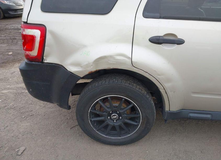 Photo 14 of 2012 Ford Escape XLT (VIN 1FMCU0D78CKC01660)