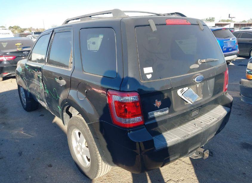 Photo 3 of 2012 Ford Escape XLT (VIN 1FMCU0D78CKC65701)