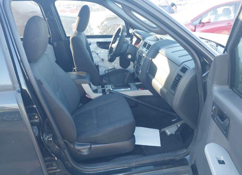 Photo 5 of 2012 Ford Escape XLT (VIN 1FMCU0D78CKC65701)
