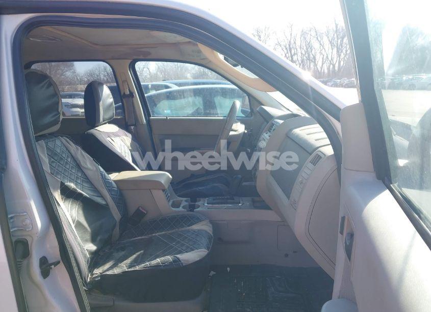 Photo 5 of 2012 Ford Escape XLT (VIN 1FMCU0D78CKC82398)