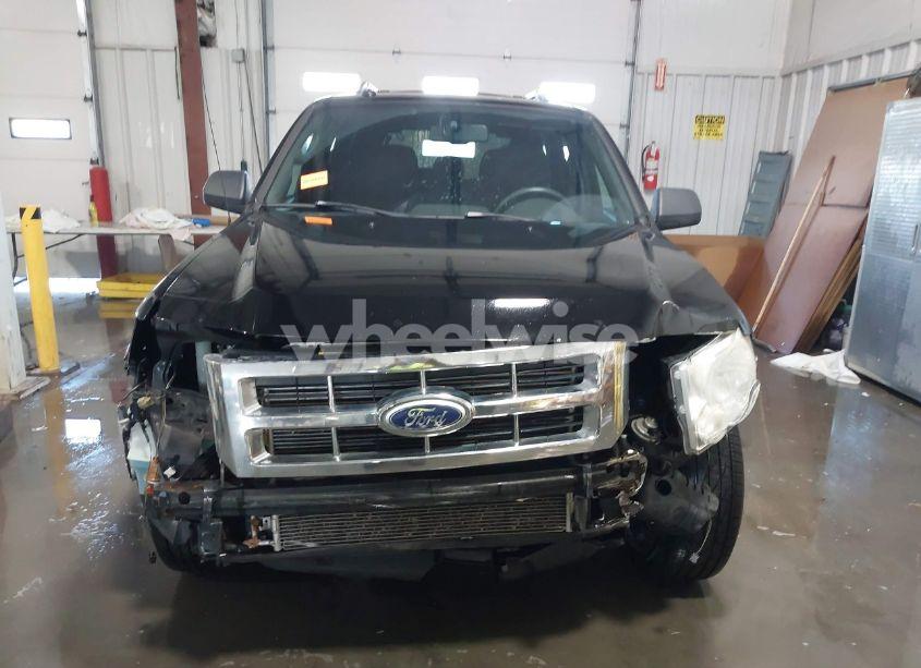 Photo 13 of 2010 Ford Escape XLT (VIN 1FMCU0D79AKB07963)