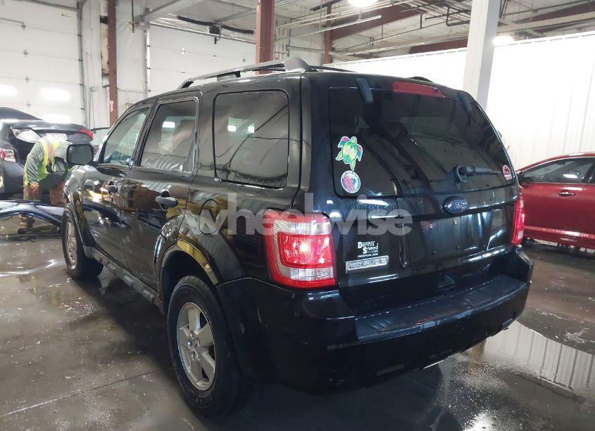 Photo 3 of 2010 Ford Escape XLT (VIN 1FMCU0D79AKB07963)