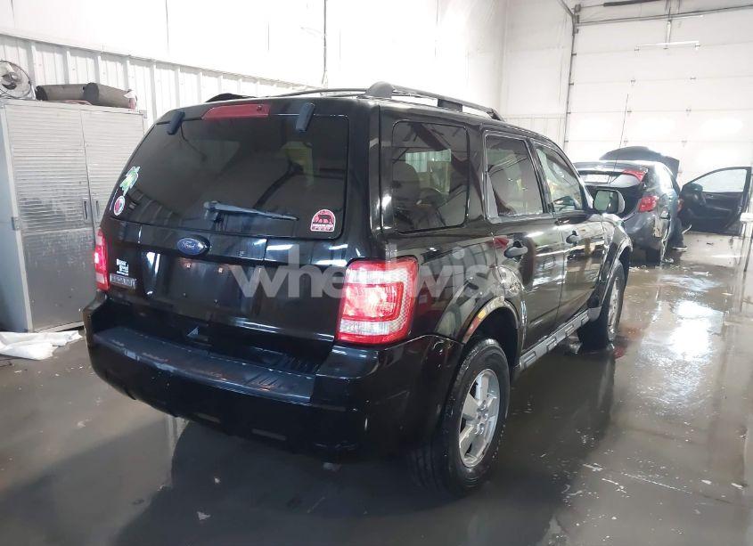 Photo 4 of 2010 Ford Escape XLT (VIN 1FMCU0D79AKB07963)