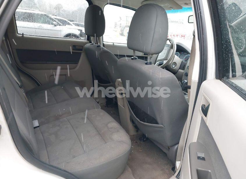 Photo 8 of 2010 Ford Escape XLT (VIN 1FMCU0D79AKB19093)