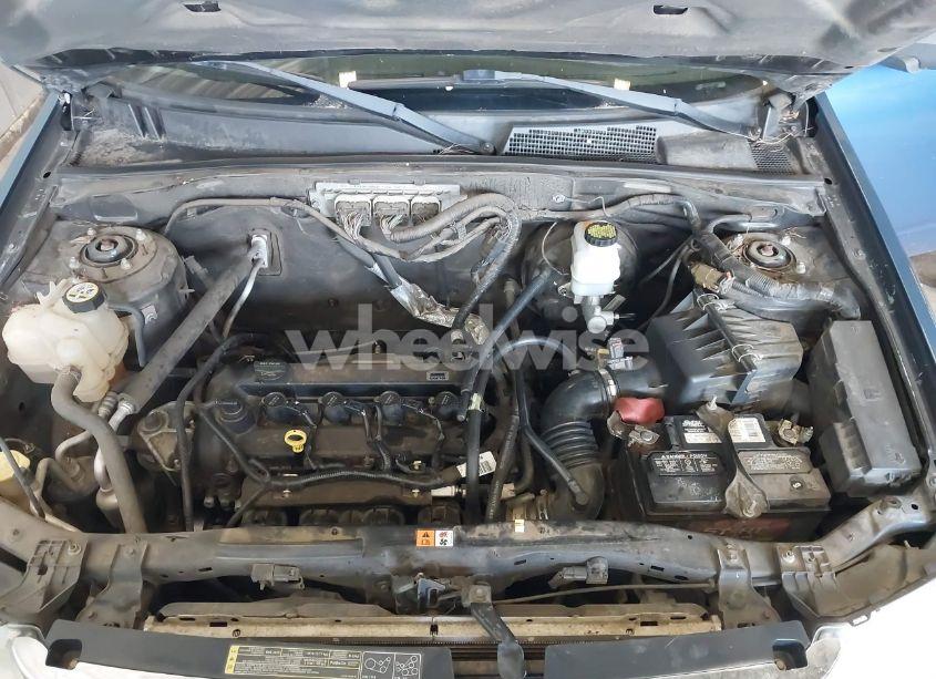 Photo 10 of 2010 Ford Escape XLT (VIN 1FMCU0D79AKC17542)