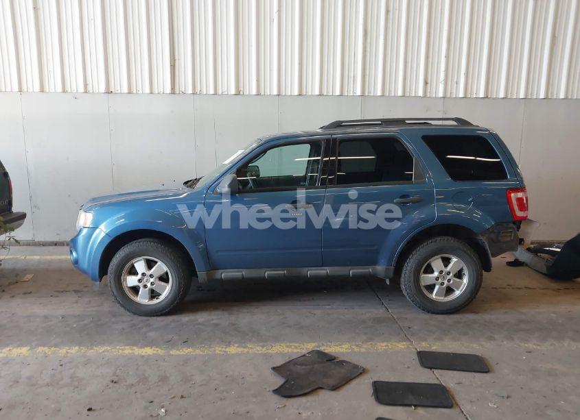 Photo 15 of 2010 Ford Escape XLT (VIN 1FMCU0D79AKC17542)