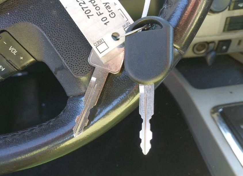 Photo 11 of 2010 Ford Escape XLT (VIN 1FMCU0D79AKC99742)