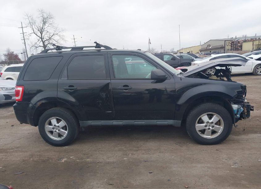 Photo 13 of 2010 Ford Escape XLT (VIN 1FMCU0D79AKD10657)