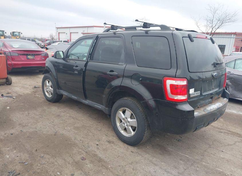 Photo 3 of 2010 Ford Escape XLT (VIN 1FMCU0D79AKD10657)