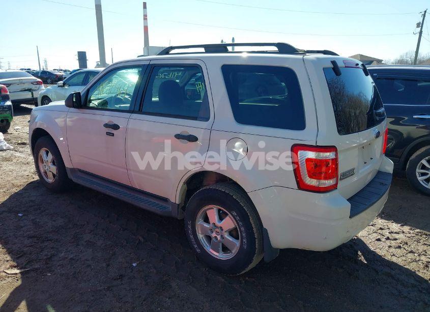 Photo 3 of 2010 Ford Escape XLT (VIN 1FMCU0D79AKD31847)