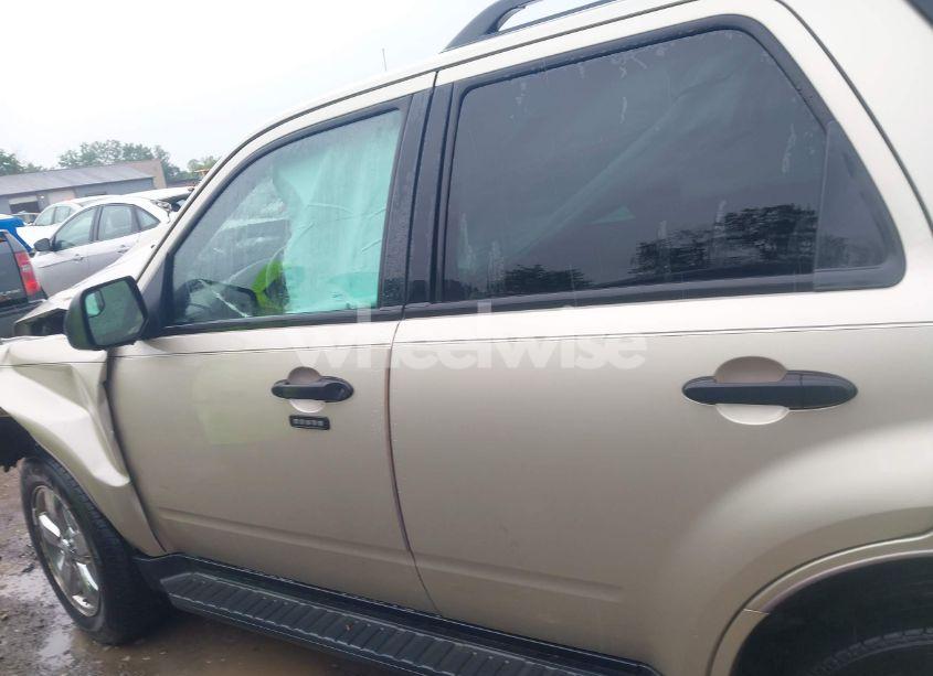 Photo 14 of 2011 Ford Escape XLT (VIN 1FMCU0D79BKA66350)