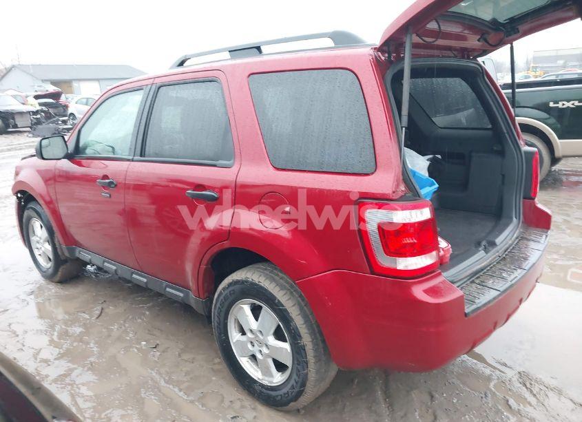 Photo 3 of 2011 Ford Escape XLT (VIN 1FMCU0D79BKA97274)