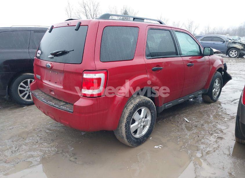 Photo 4 of 2011 Ford Escape XLT (VIN 1FMCU0D79BKA97274)