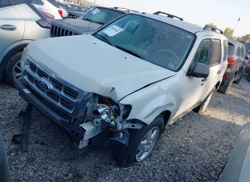 Photo 2 of 2011 Ford Escape XLT (VIN 1FMCU0D79BKB84057)