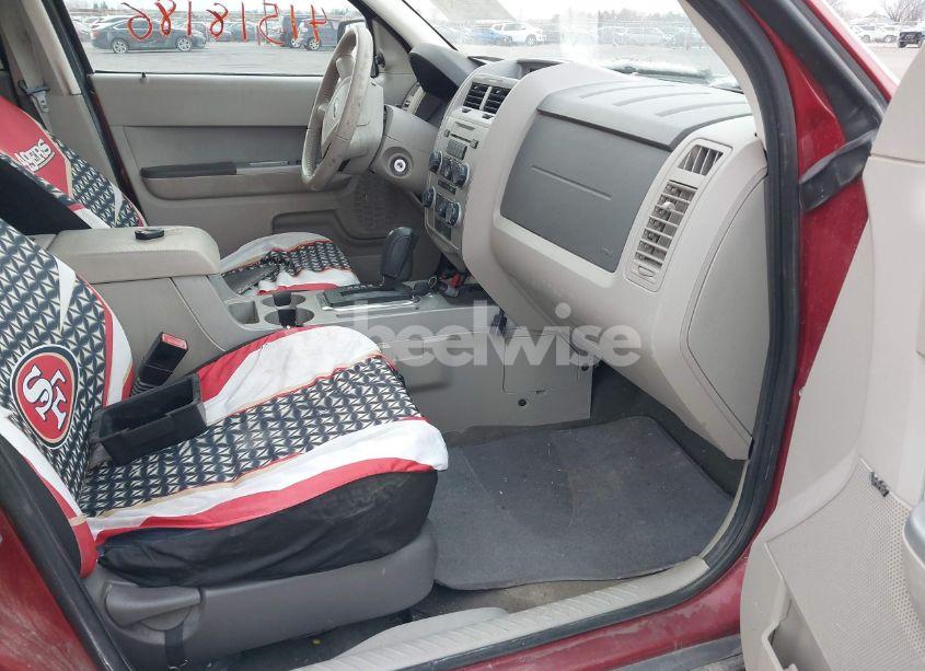 Photo 5 of 2011 Ford Escape XLT (VIN 1FMCU0D79BKB91140)