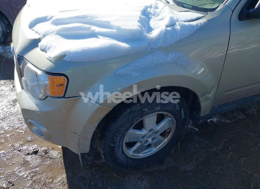 Photo 12 of 2011 Ford Escape XLT (VIN 1FMCU0D79BKC17042)