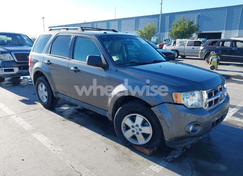 Photo 6 of 2011 Ford Escape XLT (VIN 1FMCU0D79BKC63888)