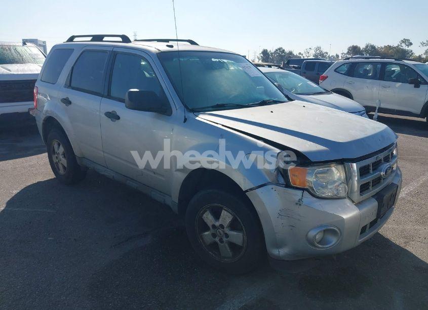 2012 Ford Escape XLT (VIN 1FMCU0D79CKA29252) main photo