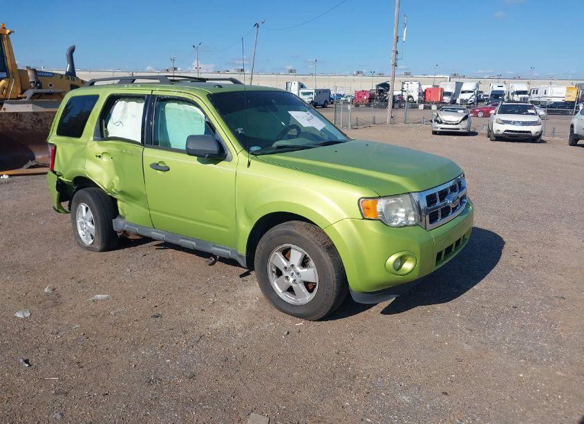 2012 Ford Escape XLT (VIN 1FMCU0D79CKA98894) main photo