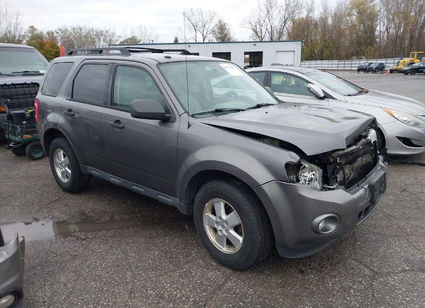 2012 Ford Escape XLT (VIN 1FMCU0D79CKB36057) main photo